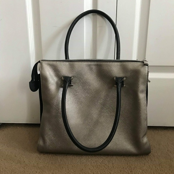 Metaphor Handbags - 🌞4 items/15 or regprice🌞Gorgeous bag